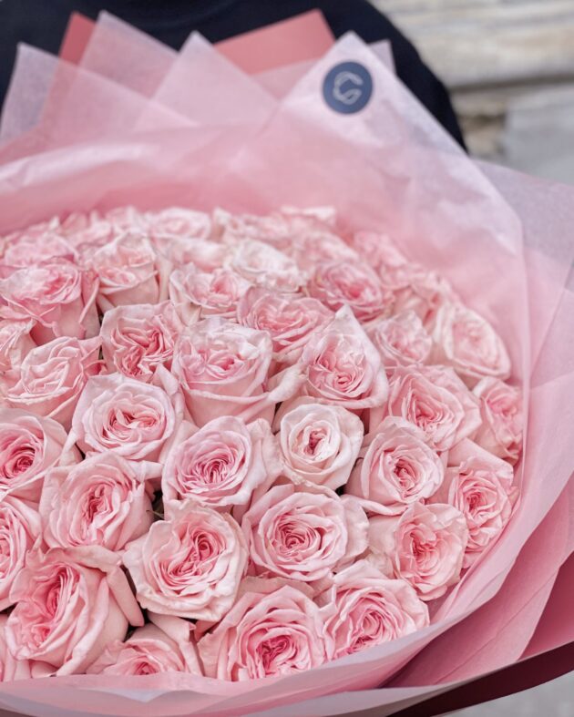 Fragrant roses: Pink - Image 3