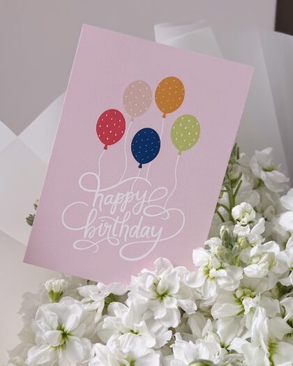 greeting card happy birthday by Coolflowers flower delivery in Prague