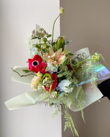 Wild Bouquet S by Coolflowers flower delivery in Prague